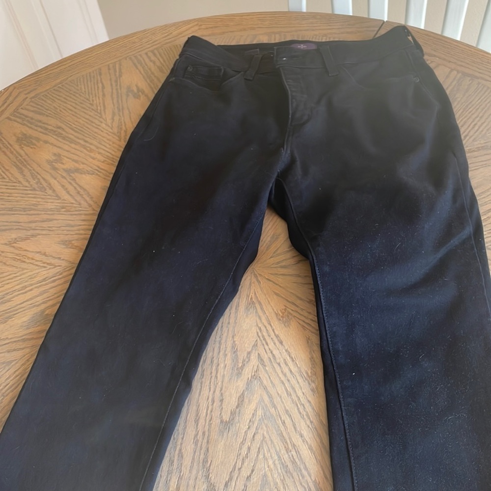 NYDJ  Black Leggings 27”Inseam Lift and Tuck Technology